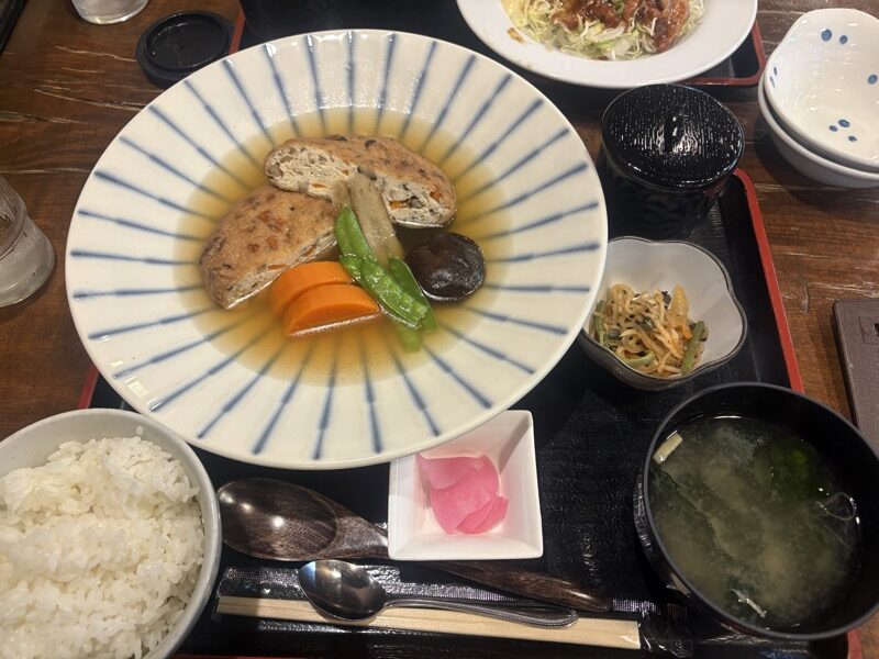 もも鳥駅前食堂のがんも定食