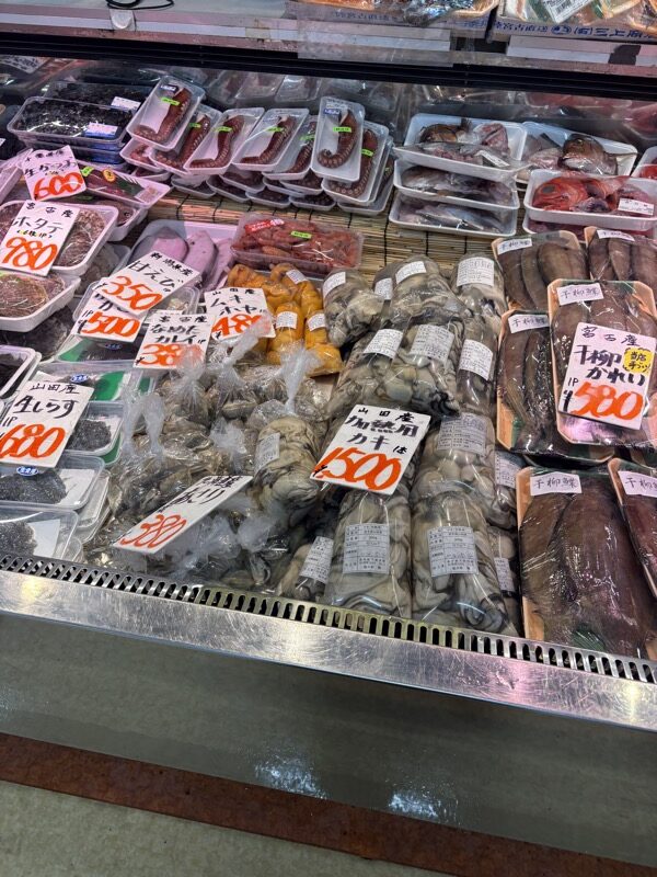 宮古市魚菜市場の鮮魚コーナー